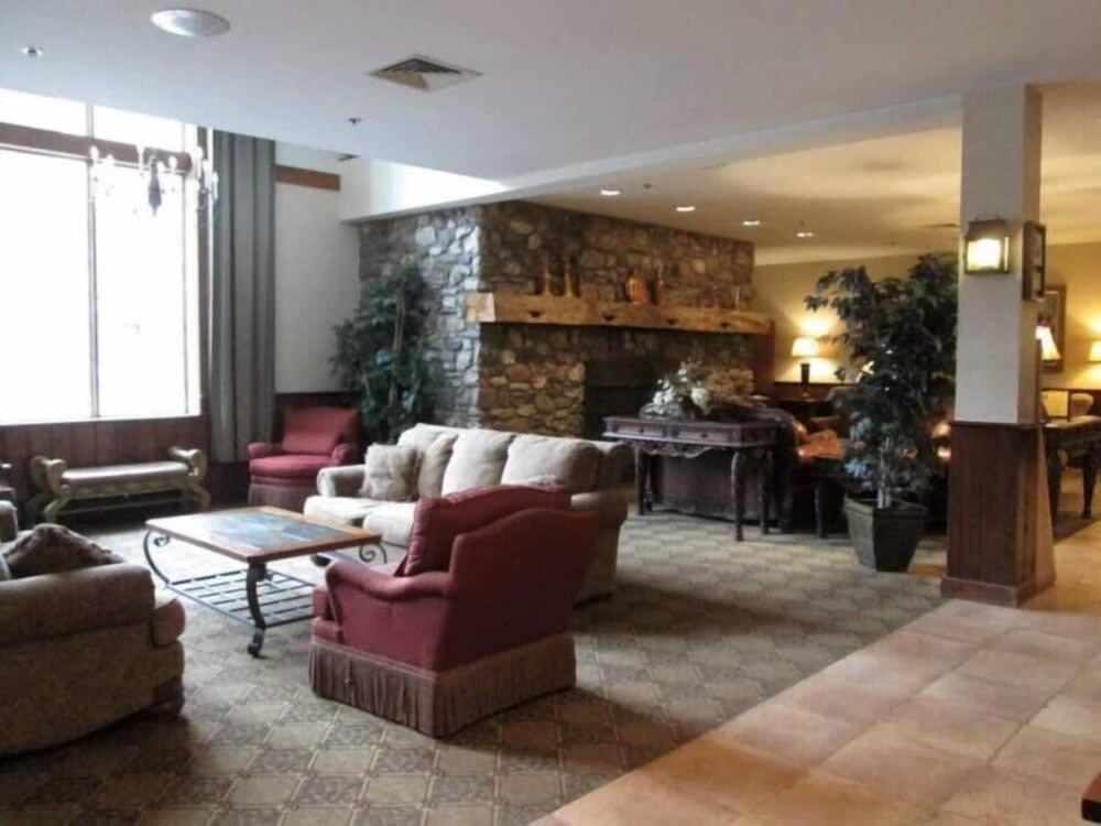 Gorgeous 1St Fl Mtn View Jiminy Suite Sleeps 4 Ski On Off Hancock Εξωτερικό φωτογραφία